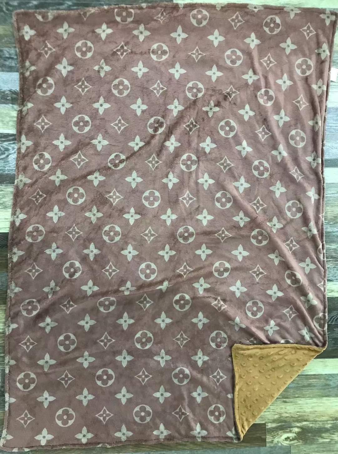 Sale Blanket #32
